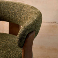 Chaise Oudi en Bois Massif et Tissu Texturé Vert Olive